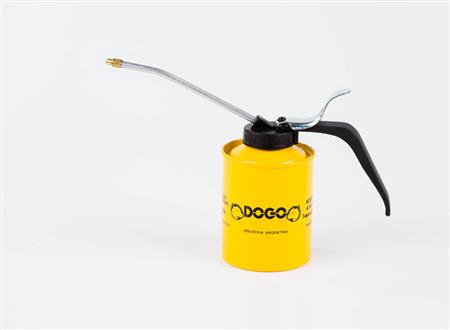 ACEITERA METAL. P/RIGIDO 600 CC