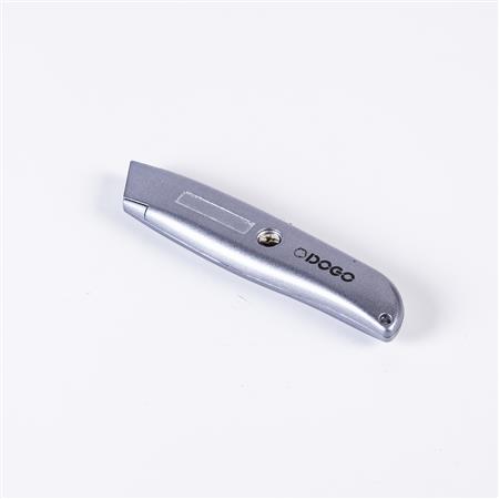 CUCHILLA RETRACTIL METALICA USO PROF.